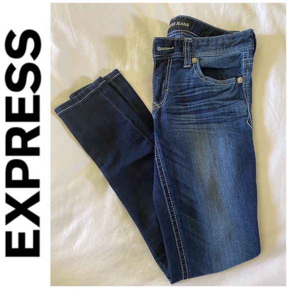 🎉HP🎉Express Med/Dark Wash Skinny Legging Jeans 6